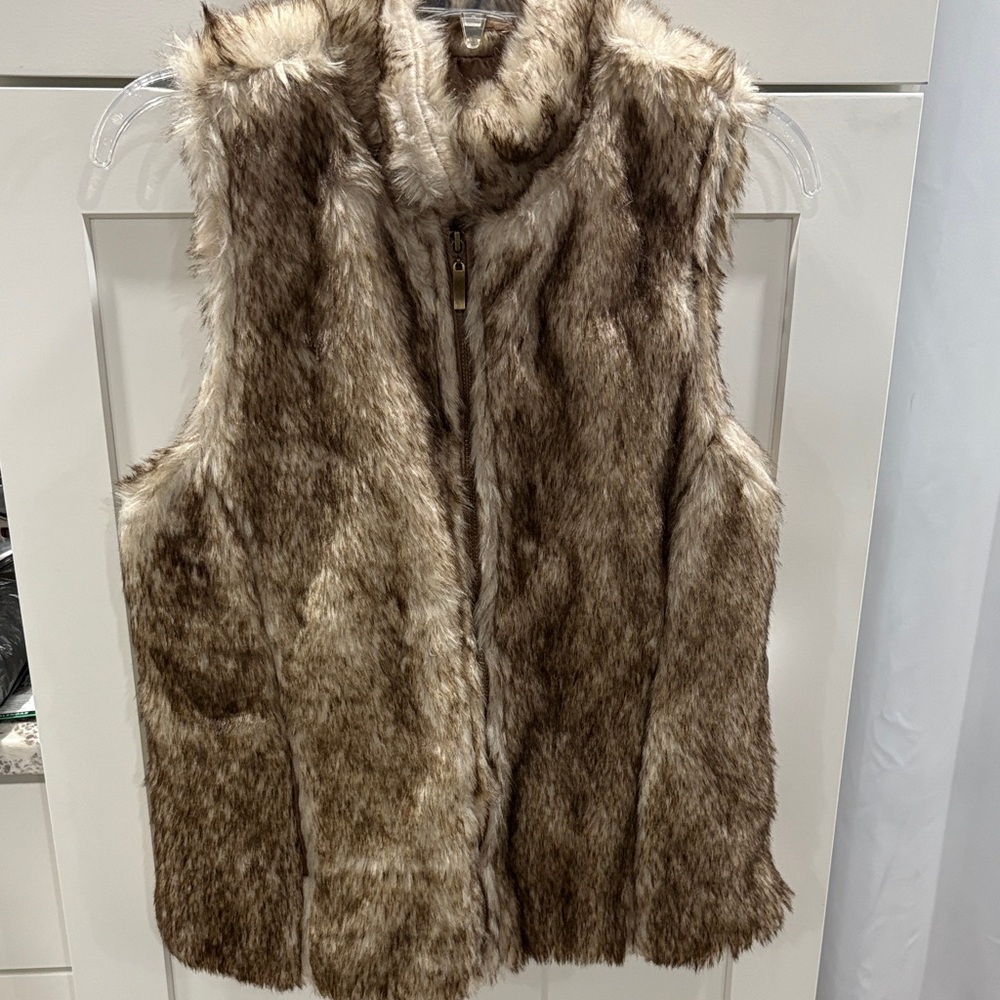 Charlotte Russe Brown Faux Fur Vest NWT